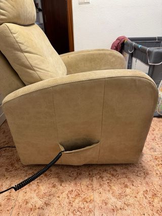 Poltrona reclinabile automatica con telecomando