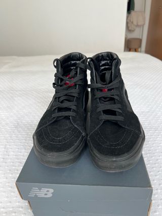 Zapatilla botín Vans Negra