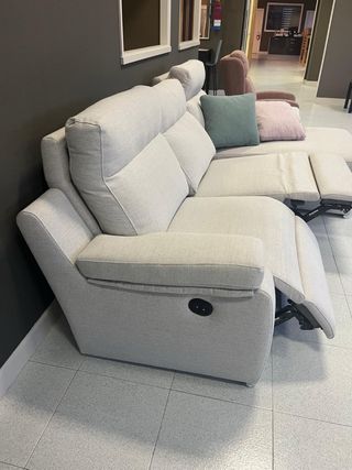 Sofá reclinable eléctrico nuevo beige/rosa