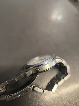 Reloj Seiko 5 Automático Oro y Plata