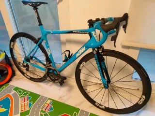 Bicicleta de carretera KTM Revelator