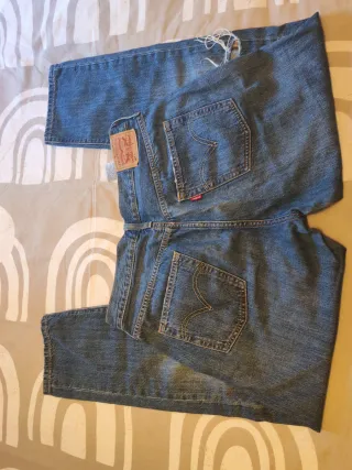 Pantalón vaquero Levi's 501 talla W28L 28