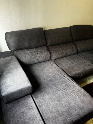 Sofá modular gris de tela
