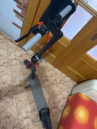 Patinete Eléctrico Gris