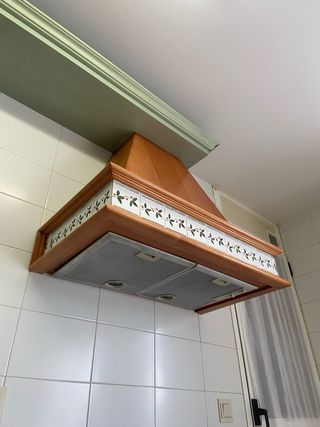 Campana de cocina decorativa