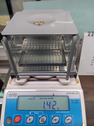 Anillo Oro 18k con Brillante