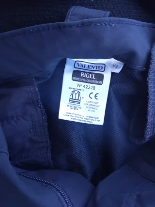 Pantalón de trabajo azul y amarillo