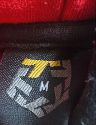 Sudadera Tribal Negra y Roja