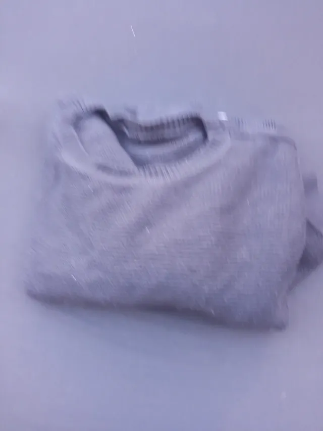 Jersey negro con cordones