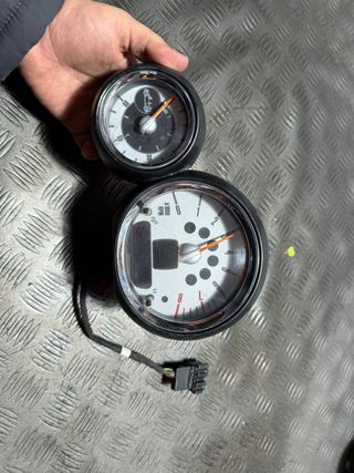 CUADRO DE INSTRUMENTOS MINI COOPER R55 2010