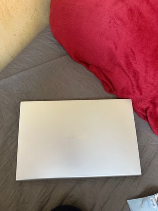Computer portatile ASUS argento
