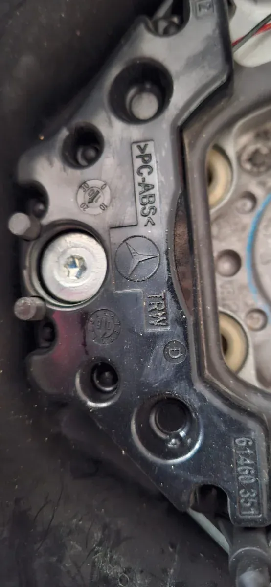 Volante Mercedes-Benz ML