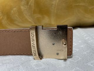 Cintura Louis Vuitton Olografa con Fibbia Dorata