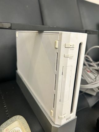 Consola Nintendo Wii + Accesorios