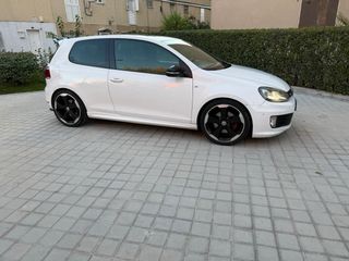 Volkswagen GTi 35th 2012