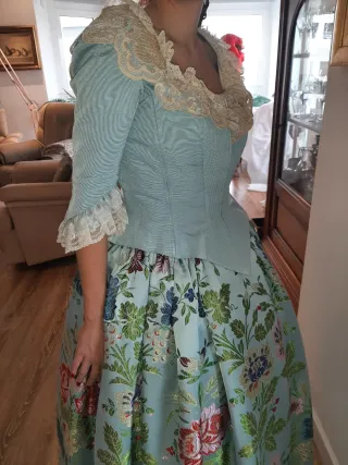 Traje de Fallera Azul Talla 38