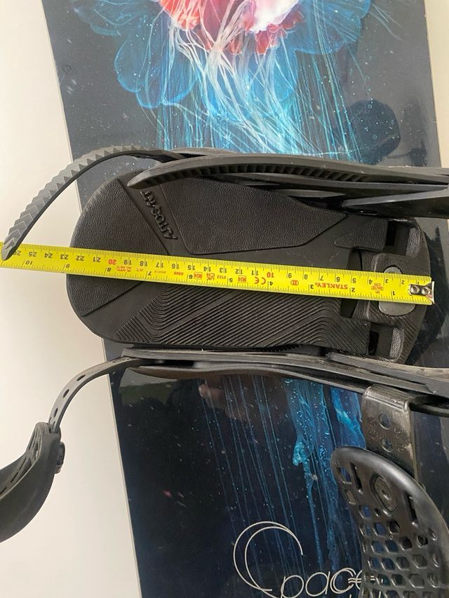 Tabla Snow CAPITA + Fijaciones BURTON