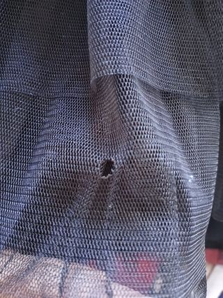 Falda corta de tul negra