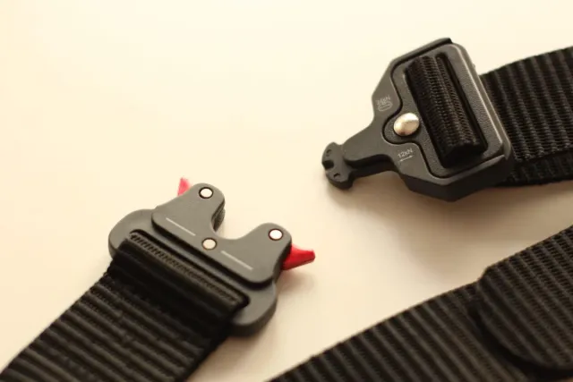 Cinturón Táctico Negro Hebilla Metálica.