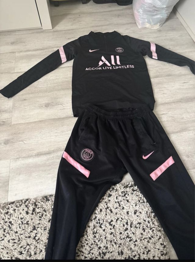 Chándal PSG Nike Negro y Rosa