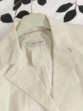 Americana beige mujer