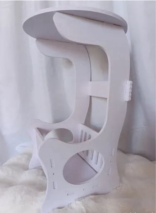 Tavolino d'arredo bianco