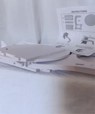 Tavolino d'arredo bianco