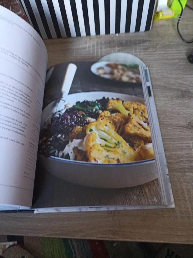 Ama, come, vive, brilla: Cocina honesta para co...