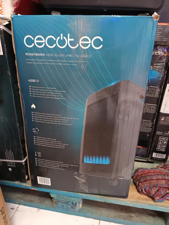 Estufa de gas Cecotec ReadyWarm Negra