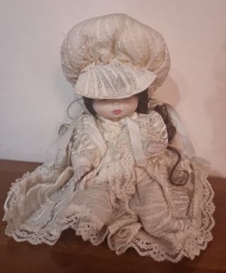 Bambola Porcellana Pizzo Stile Capodimonte