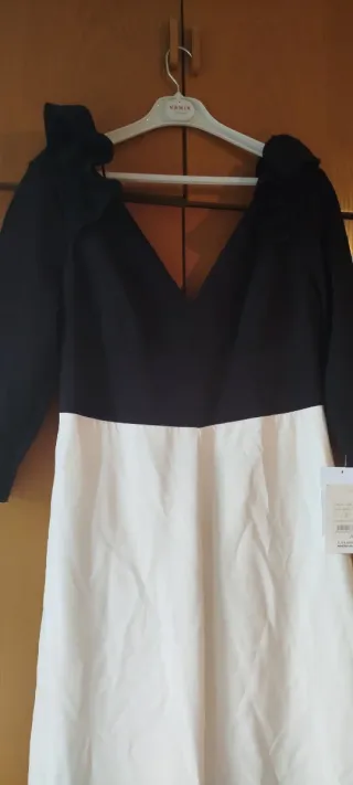 Mono elegante sin estrenar