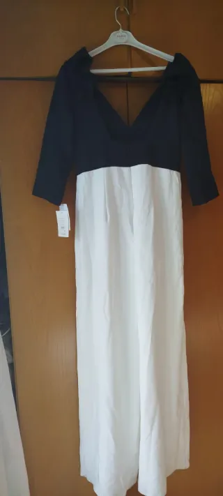 Mono elegante sin estrenar