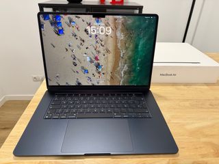 MacBook Air 15” M2 8GB 256GB (2023)