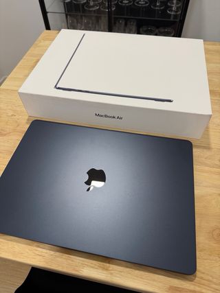 MacBook Air 15” M2 8GB 256GB (2023)