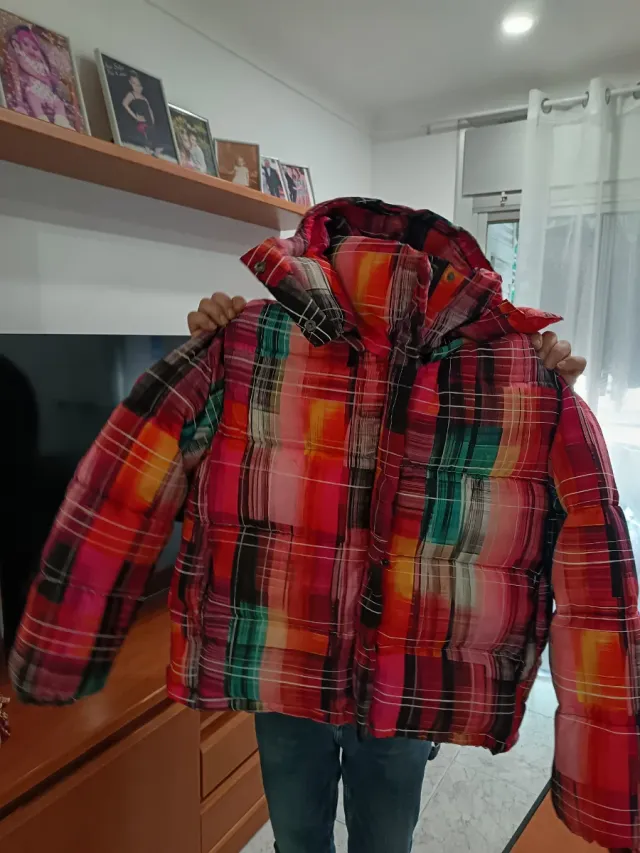 Abrigo acolchado cuadros cuello tortuga M