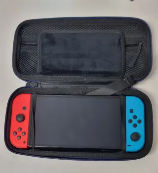 Nintendo Switch + Super Smash Bros.