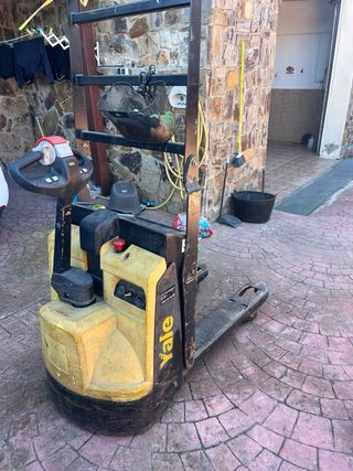 Transpaleta eléctrica Yale (frutera)