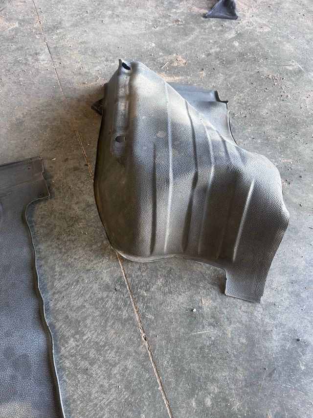 Tapicería Mercedes MB