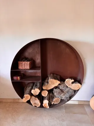 Leñera circular metálica