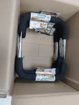 Gancho en U con agarre acolchado