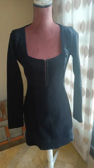 Vestido negro manga larga talla S