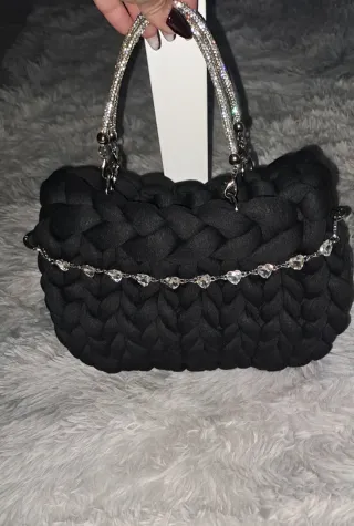 Borsa Marshmallow Nera con Catena