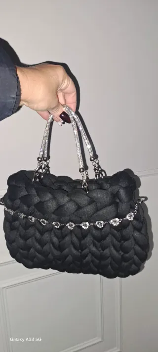 Borsa Marshmallow Nera con Catena