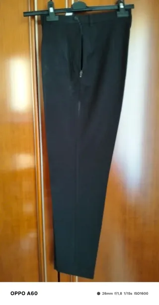 Pantaloni donna a sigaretta neri