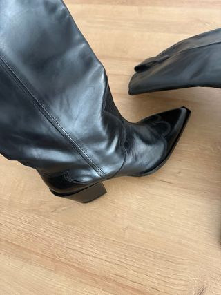 Botas de piel Mango negras