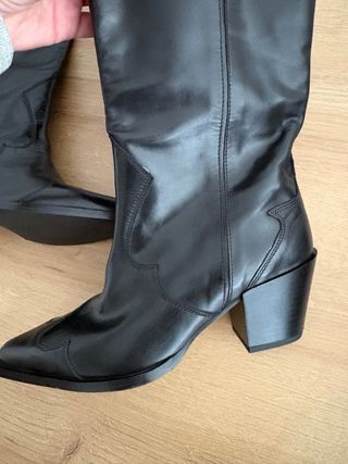 Botas de piel Mango negras
