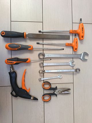 Lotto Beta 11 pezzi: Cacciaviti, Chiavi, Forbici