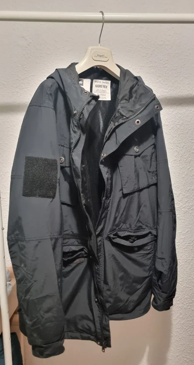Chaqueta Analog Gore-Tex
