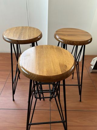 9 Sgabelli alti in legno e metallo