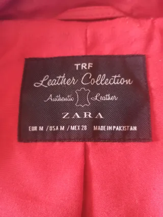 Chaqueta de piel roja Zara